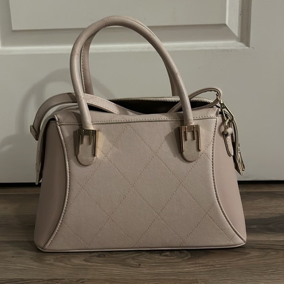 Gucci Purse - Picture 2 of 2